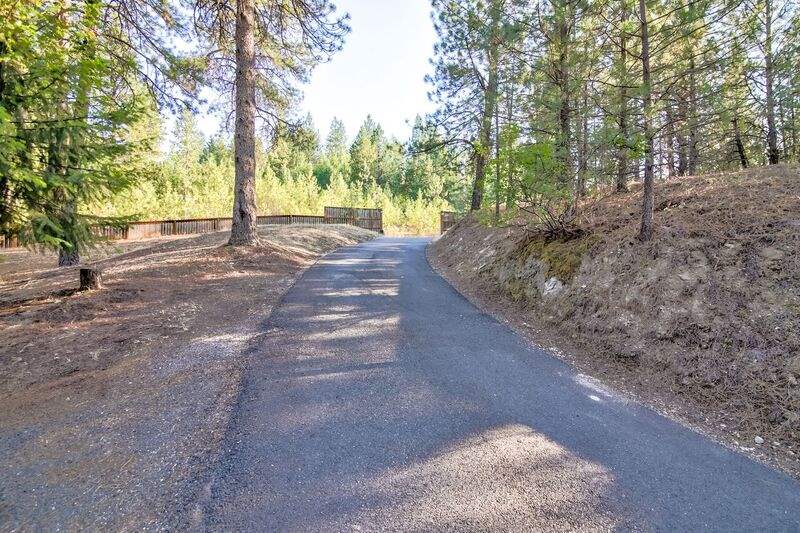 6424 South Chester Creek Road Spokane, WA 99206 - Photo 6 of 20 Gallery Image 6