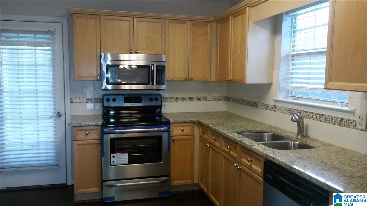 195 Flagstone Lane Calera, AL 35040 - Photo 5 of 25