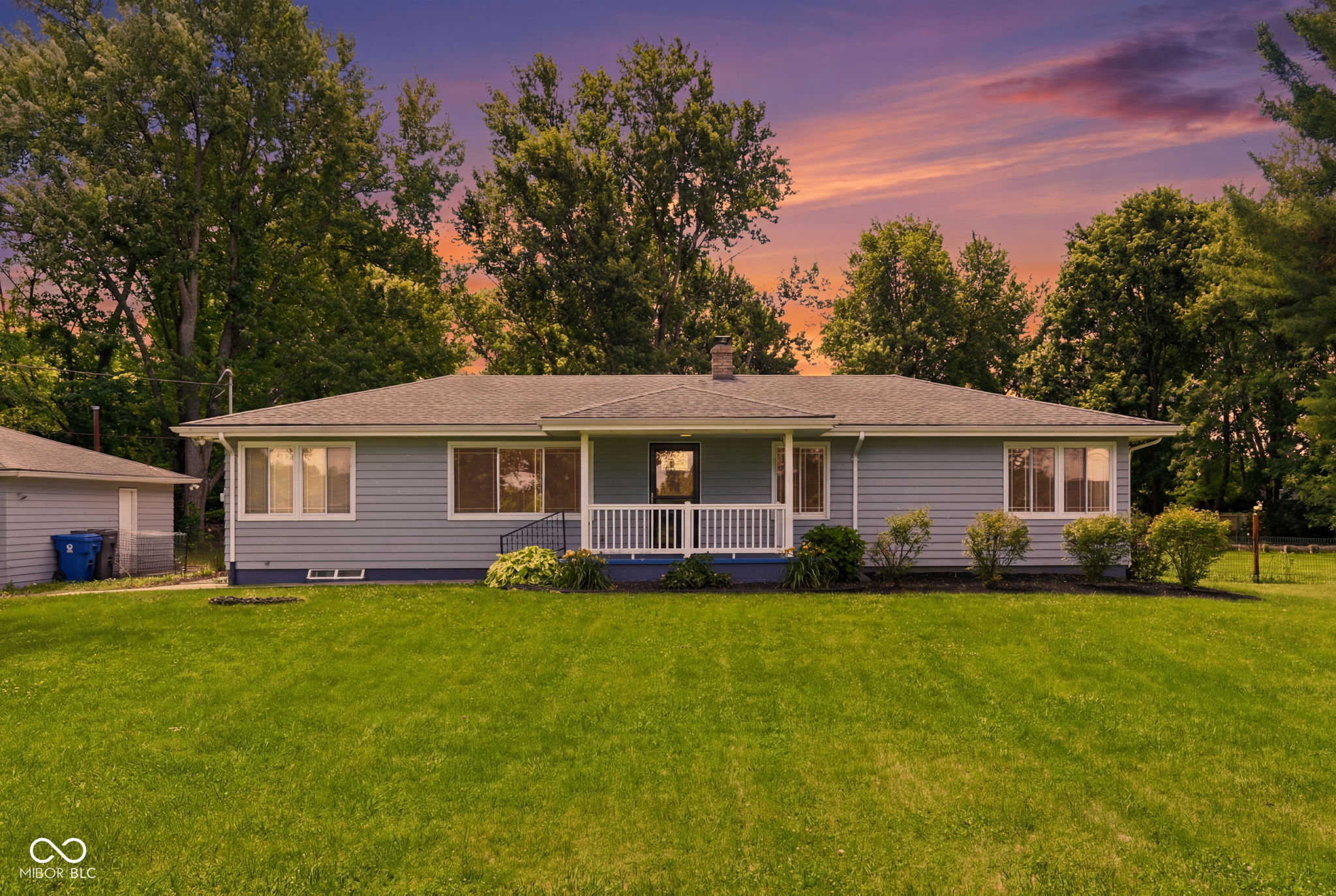 7115 West Ralston Road Indianapolis, IN 46221 - Photo 2 of 37