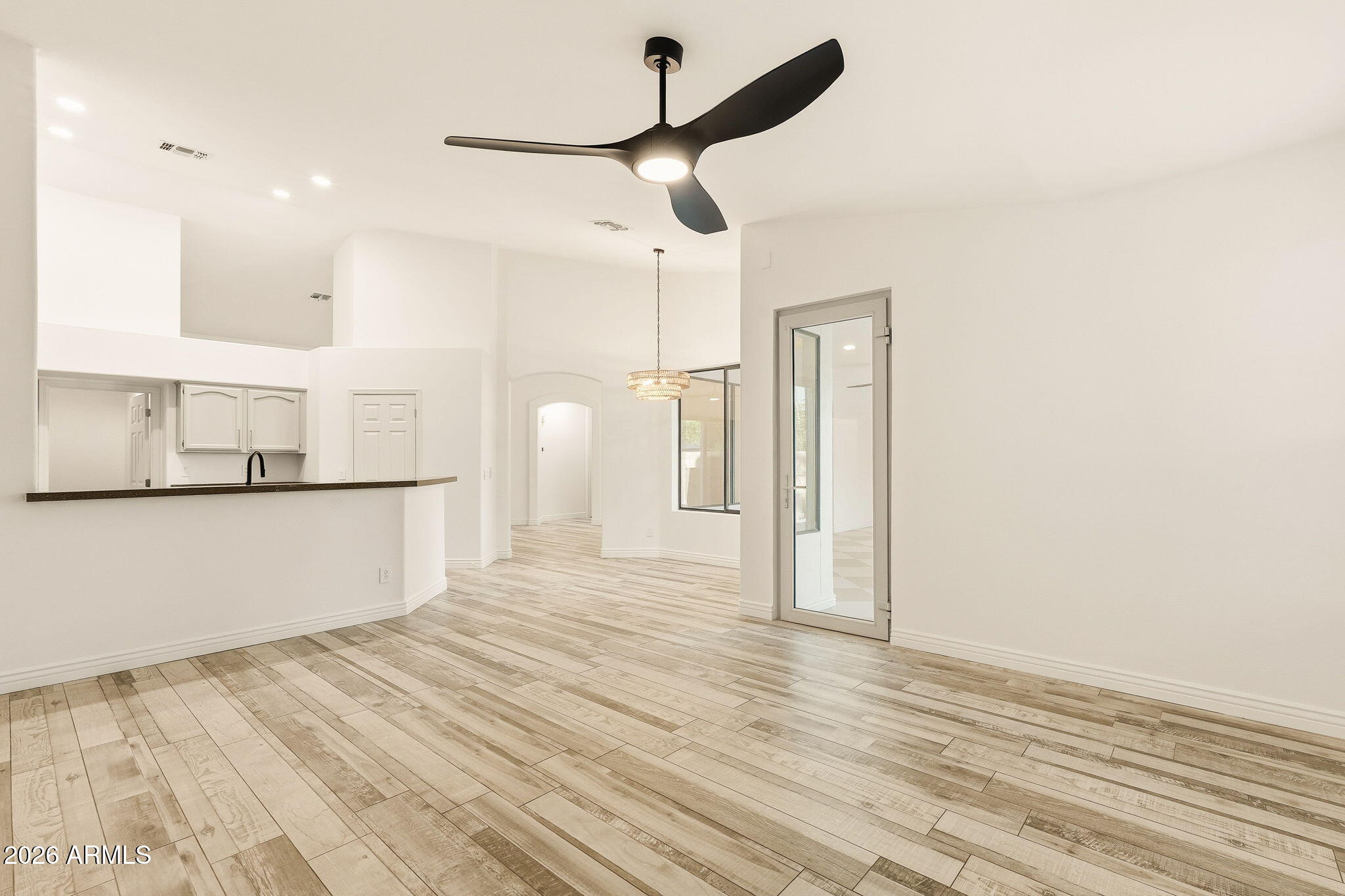 13129 West Granada Road Goodyear, AZ 85395 - Photo 20 of 73 ListerPros_014