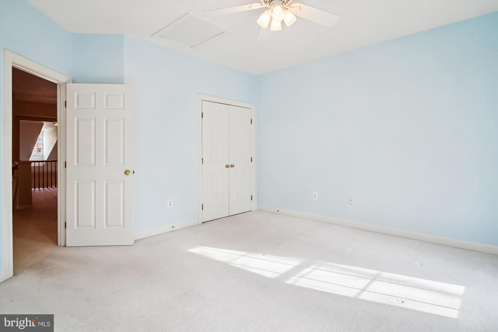328 Colony Point Place Edgewater, MD 21037 - Photo 46 of 89 an empty room with a chandelier fan