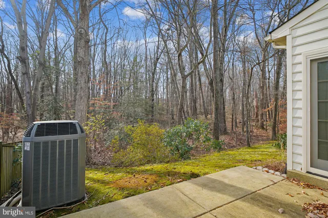 $600,000 | 328 Colony Point Place, Edgewater, MD 21037