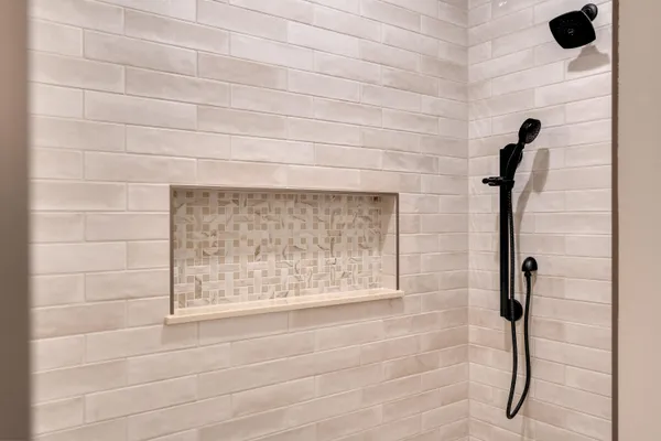 $445,000 | 4051 Brook Elizabeth Drive, Onalaska, WI 54650