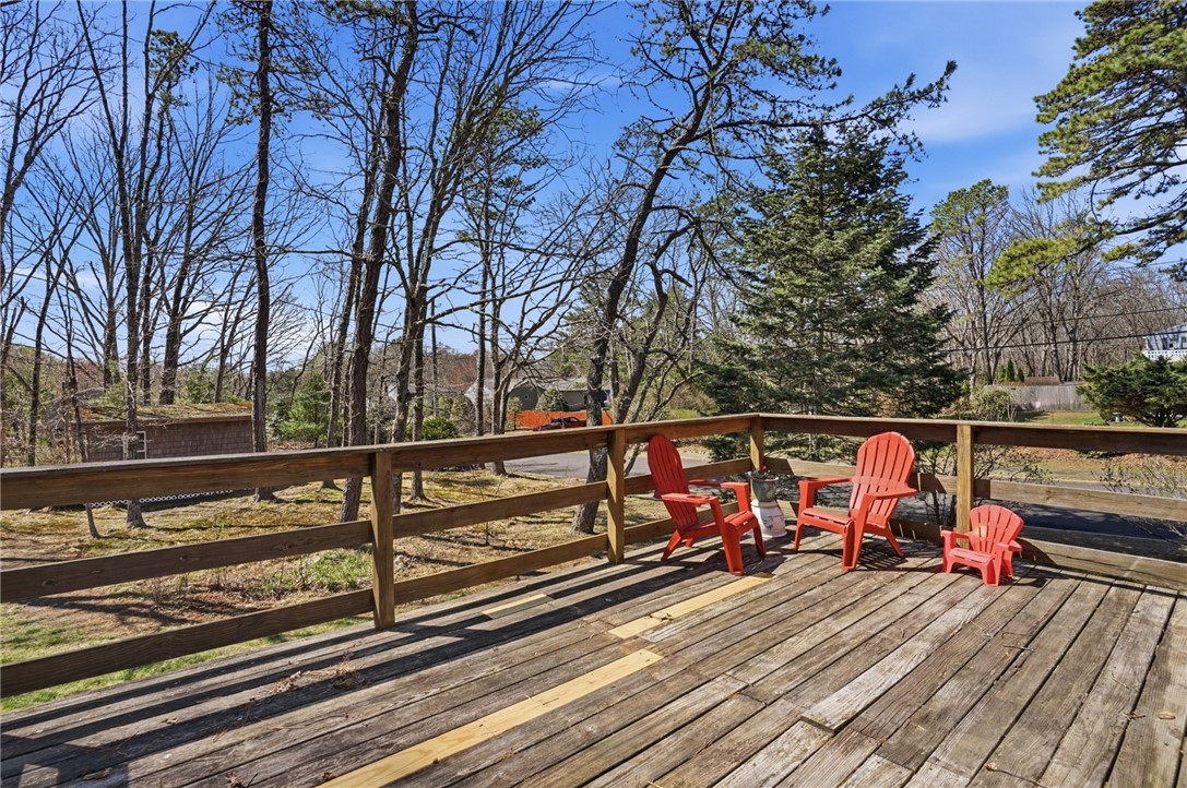 25 Daniel Drive Coventry, RI 02816 - Photo 36 of 37