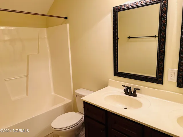 $1,850 | 2000 Leighton Drive, Unit B, Greenville, NC 27834