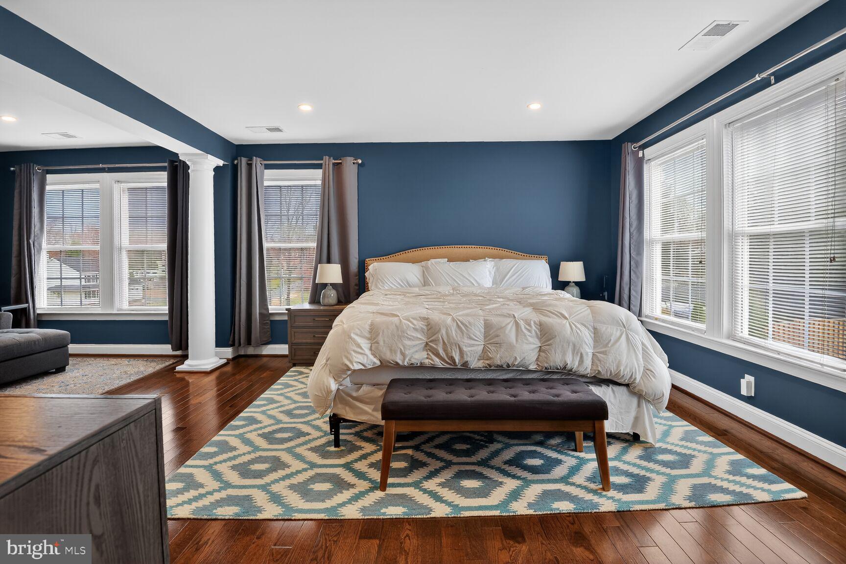 8808 Talbert Road Lorton, VA 22079 - Photo 25 of 52 a living room with a couch furniture and a large window