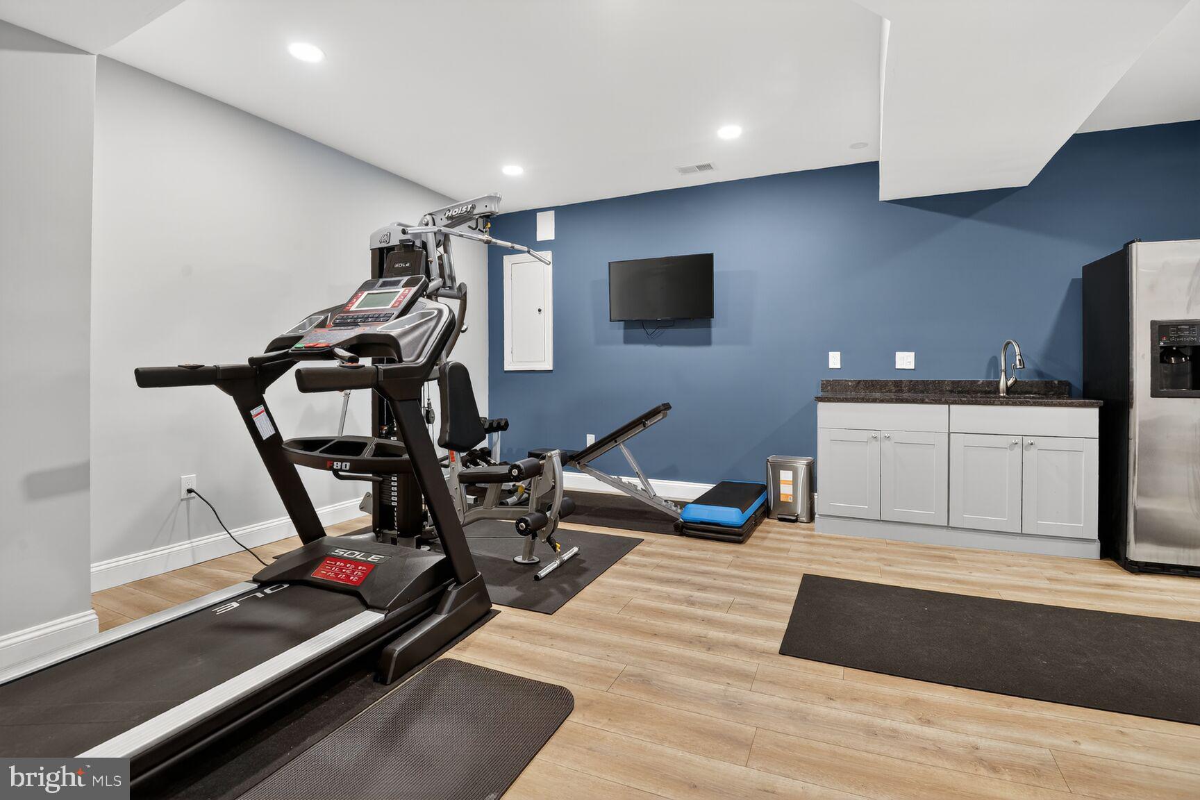 8808 Talbert Road Lorton, VA 22079 - Photo 37 of 52 a view of a room with gym equipment
