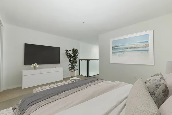 $3,950 | 1 Earhart Street, Unit 719, Cambridge, MA 02141