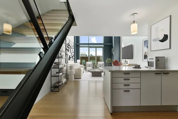 $3,950 | 1 Earhart Street, Unit 719, Cambridge, MA 02141