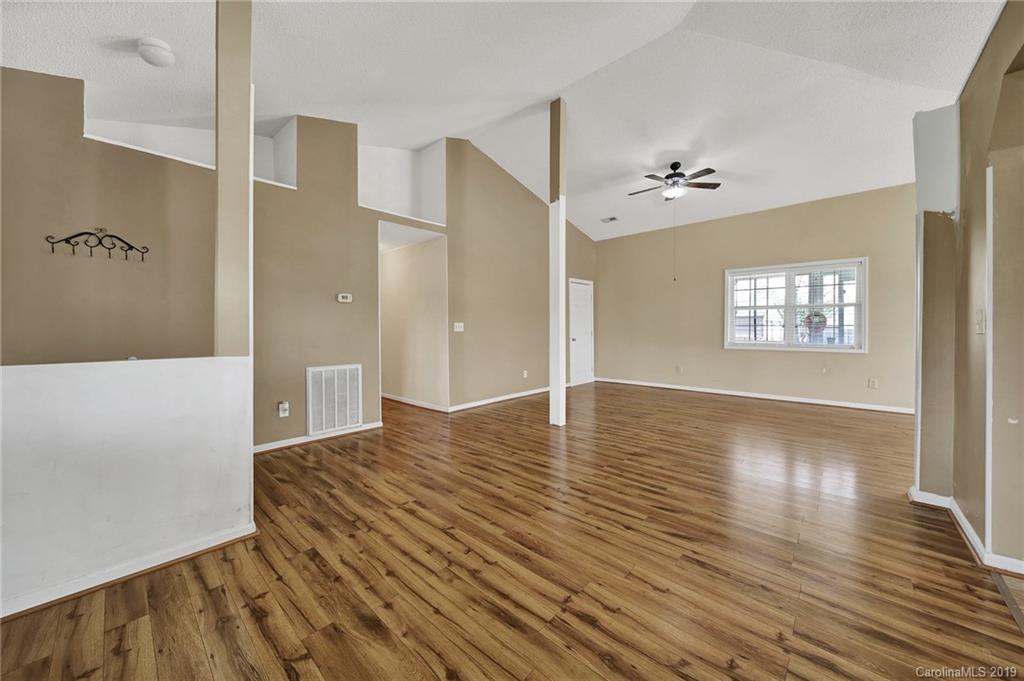 4523 Saluda Road Rock Hill, SC 29730 - Photo 4 of 43 Gallery Image 4