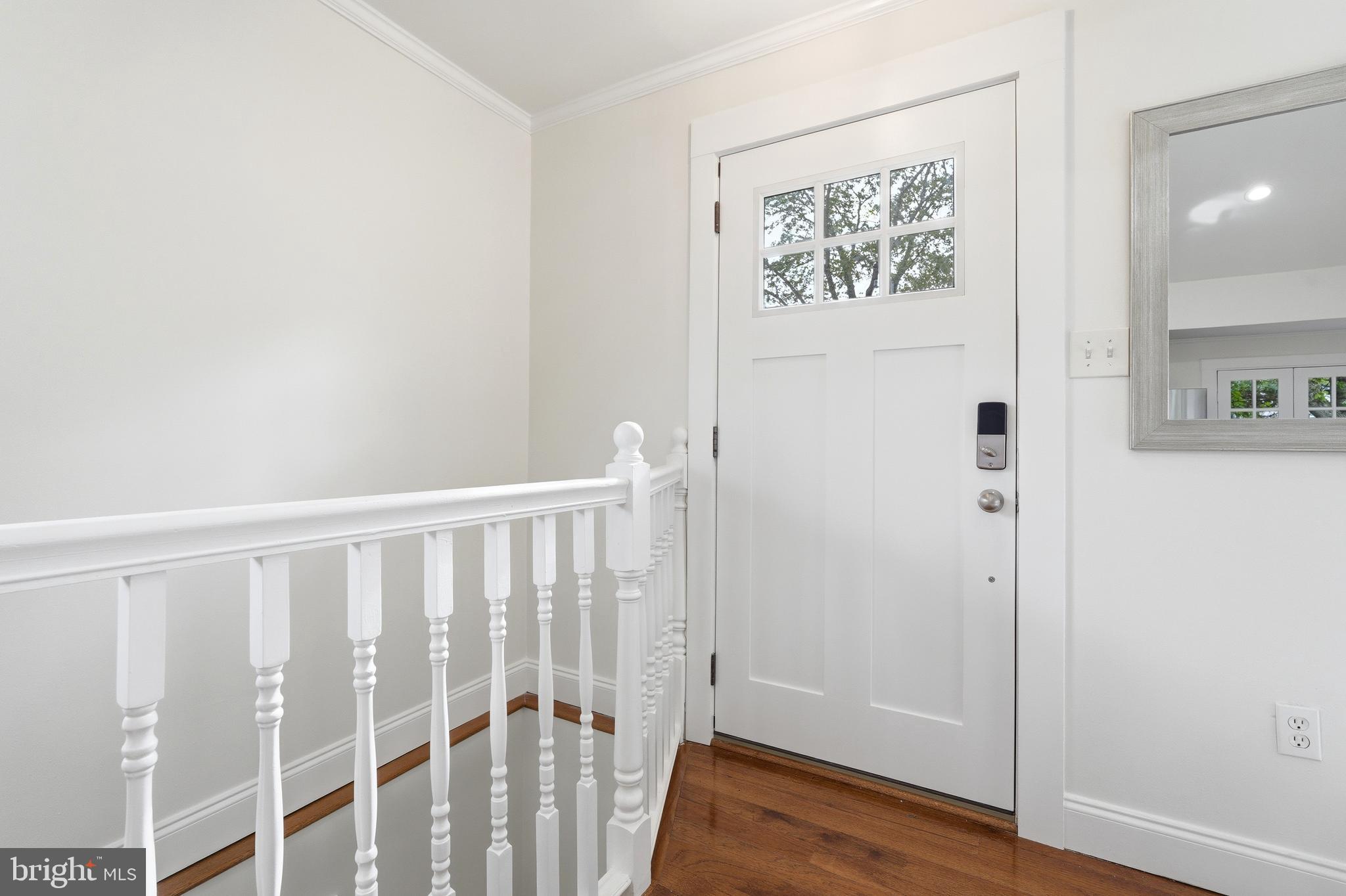 10813 Jewett Street Silver Spring, MD 20902 - Photo 6 of 36