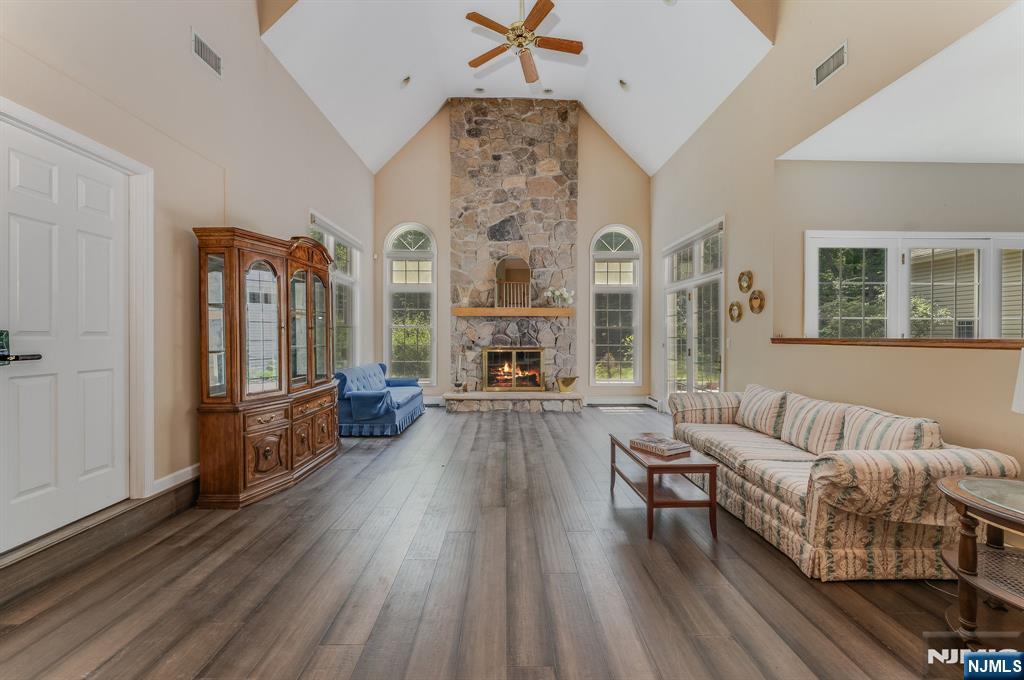 190 Andover Mohawk Road Andover, NJ 07821 - Photo 9 of 24