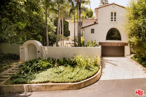 $5,299,000 | 2177 Fern Dell Place, Los Angeles, CA 90068