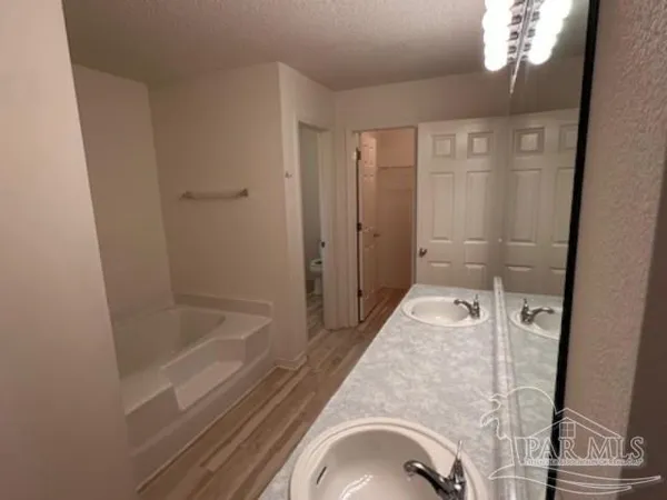 $3,050 | 1343 Ashford Drive, Gulf Breeze, FL 32563
