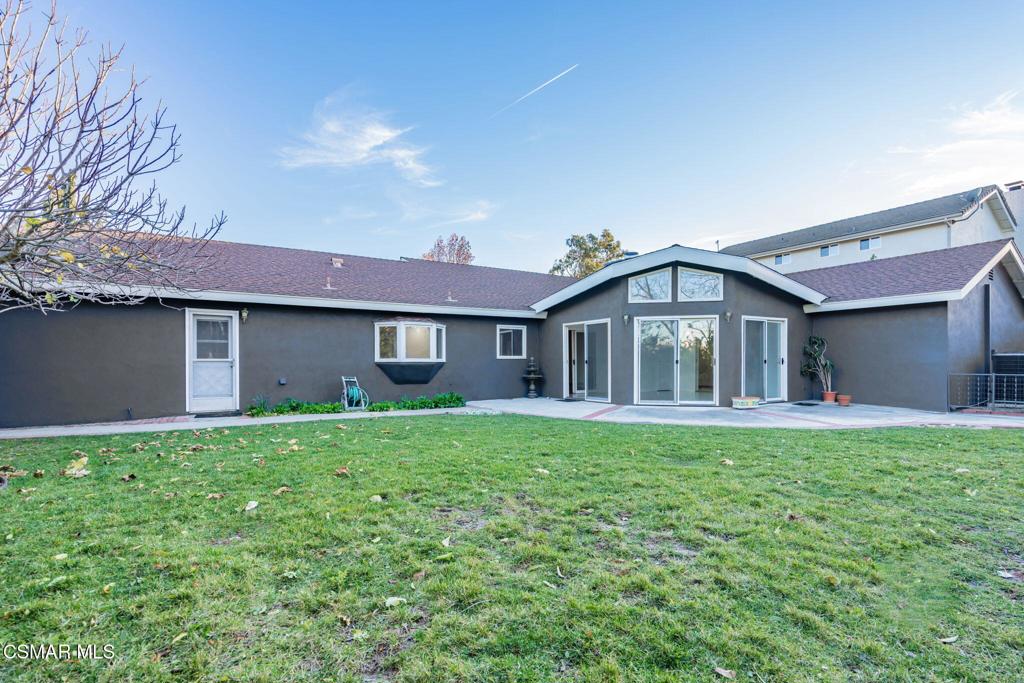 2085 Rayshire Street Thousand Oaks, CA 91362 - Photo 28 of 49