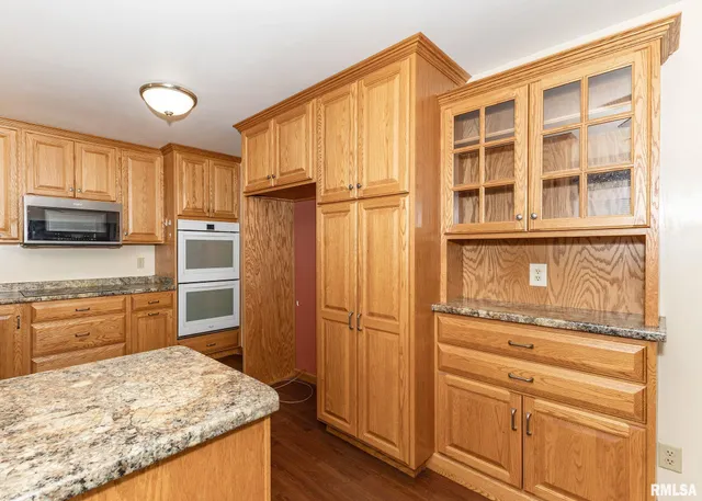 $175,000 | 2678 170th Avenue, Sherrard, IL 61281