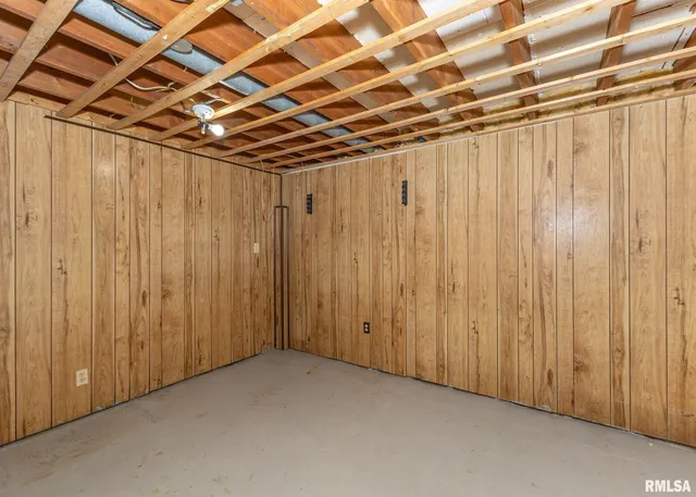 $175,000 | 2678 170th Avenue, Sherrard, IL 61281