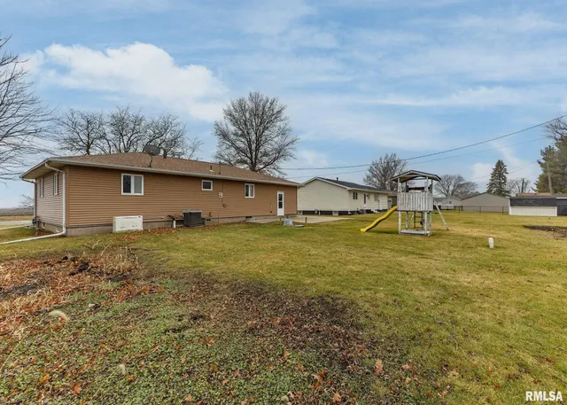 $175,000 | 2678 170th Avenue, Sherrard, IL 61281