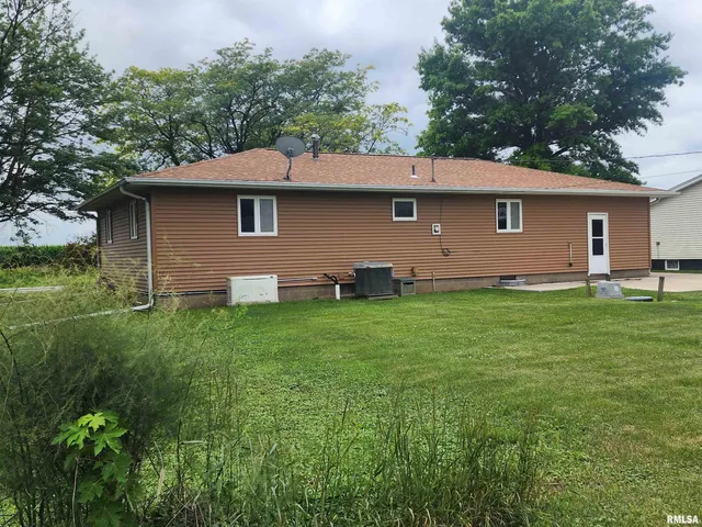 $175,000 | 2678 170th Avenue, Sherrard, IL 61281