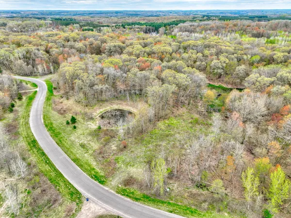 $149,000 | Xxx Xxx 218th (lot 37) Avenue, Somerset, WI 54025