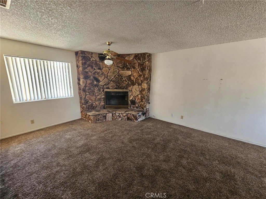 14150 Apple Valley Road Apple Valley, CA 92307 - Photo 5 of 17 Gallery Image 5