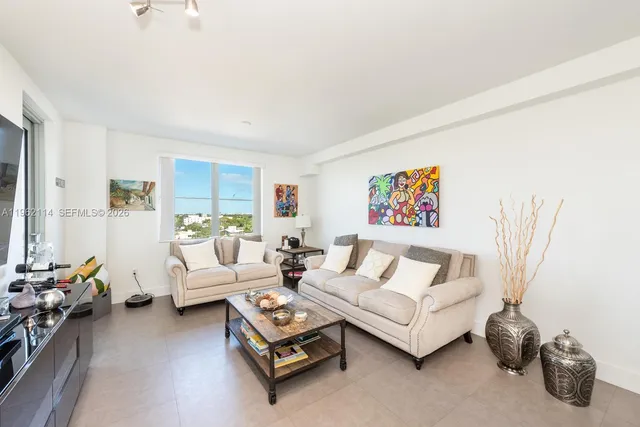 $350,000 | 1830 Radius Drive, Unit 709, Hollywood, FL 33020