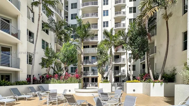 $350,000 | 1830 Radius Drive, Unit 709, Hollywood, FL 33020