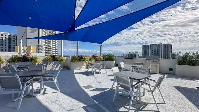 $350,000 | 1830 Radius Drive, Unit 709, Hollywood, FL 33020