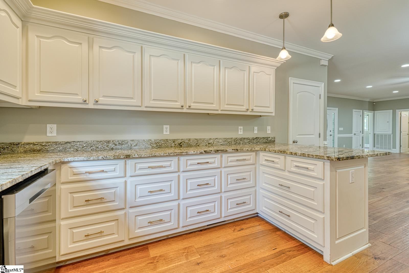 171 Fernbrook Circle Pacolet, SC 29372 - Photo 11 of 38