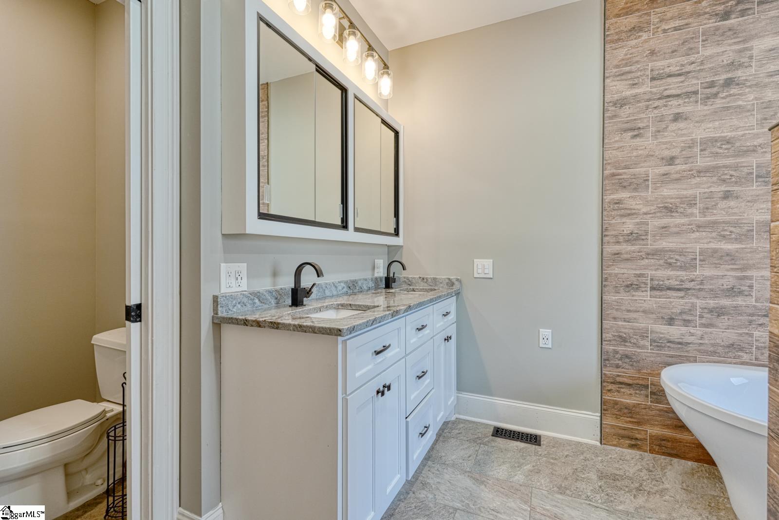 171 Fernbrook Circle Pacolet, SC 29372 - Photo 14 of 38