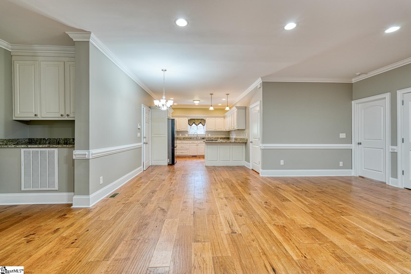 171 Fernbrook Circle Pacolet, SC 29372 - Photo 7 of 38