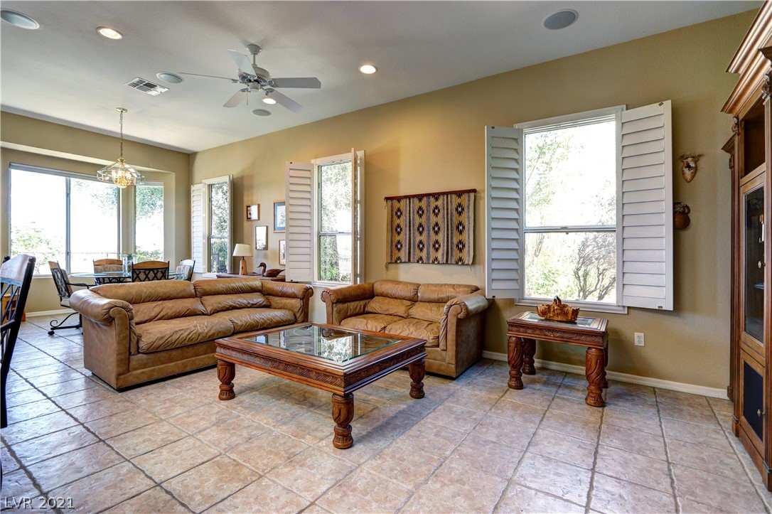 1815 Baton Rouge Street Henderson, NV 89052 - Photo 14 of 40 Gallery Image 14