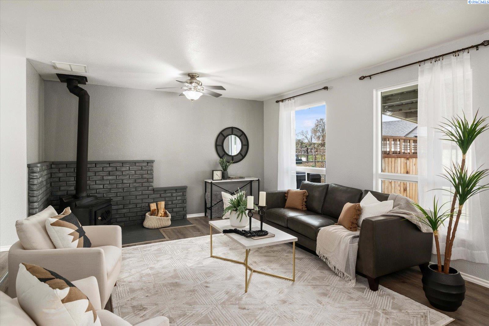 90403 West Hess Road Prosser, WA 99350 - Photo 13 of 49 Gallery Image 13