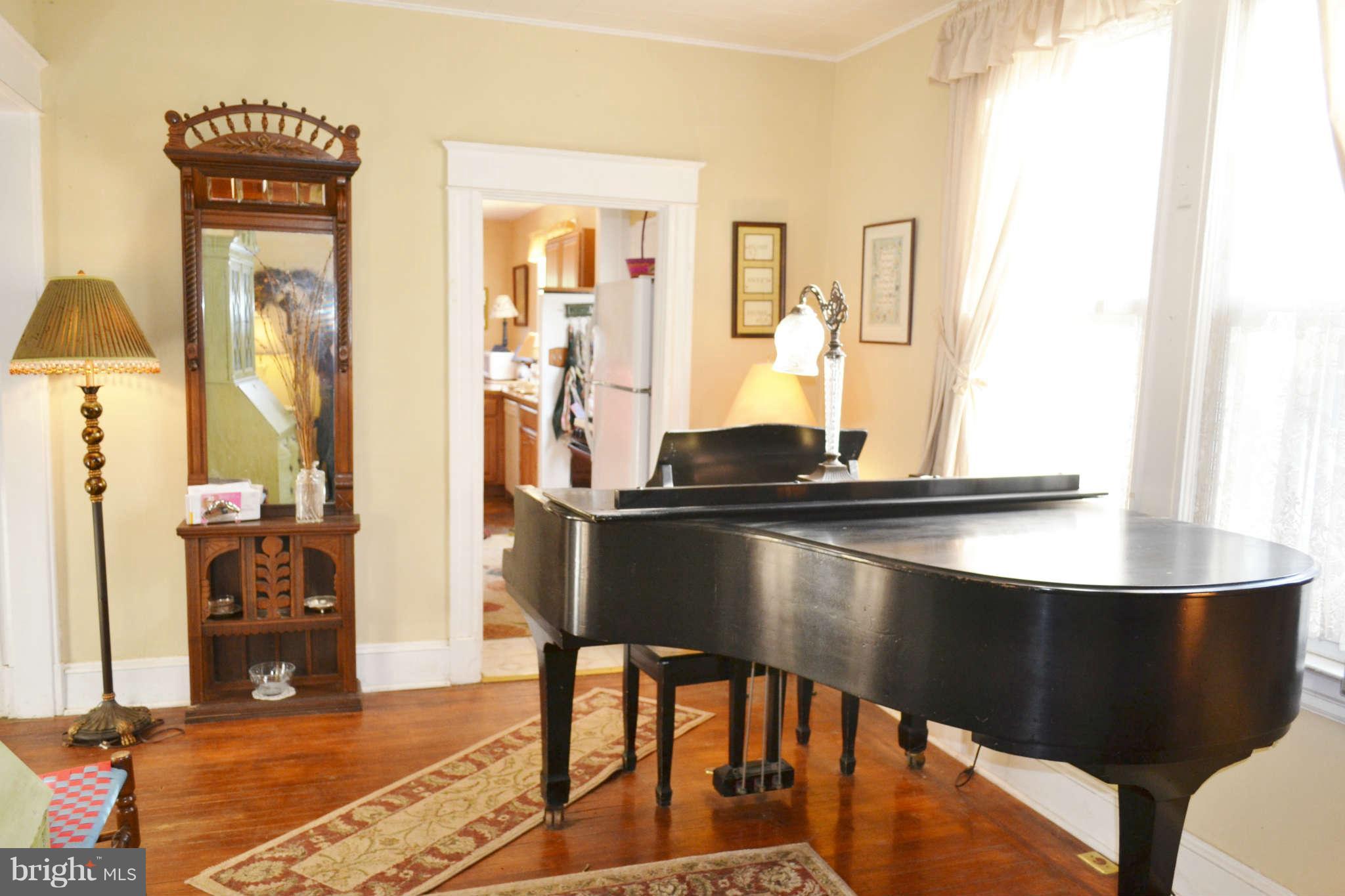 747 Anneslie Road Baltimore, MD 21212 - Photo 2 of 29 Not just a house. This is a home.