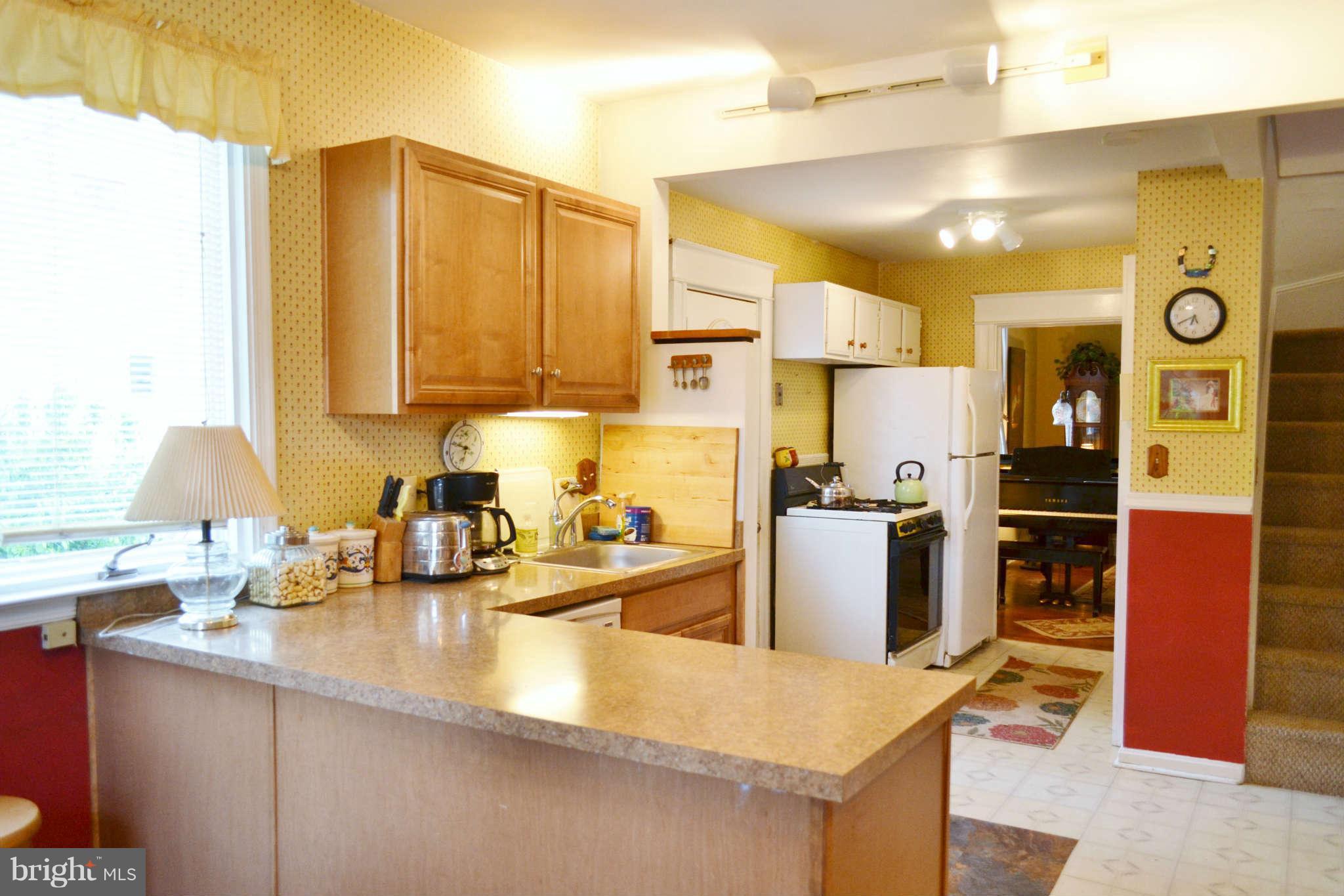 747 Anneslie Road Baltimore, MD 21212 - Photo 23 of 29 Upgraded cabinets