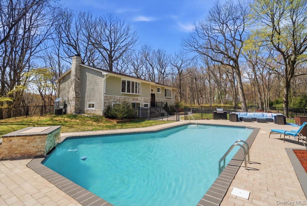 263 Oyster Bay Road Mill Neck, NY 11765 - Photo 6 of 42