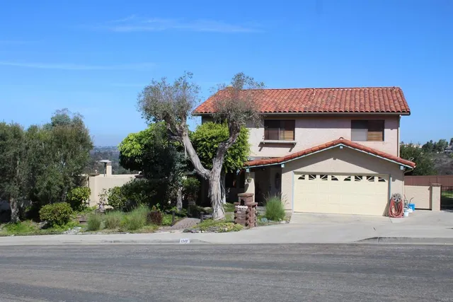 $1,439,000 | 1349 Ridgeview Way, Bonita, CA 91902