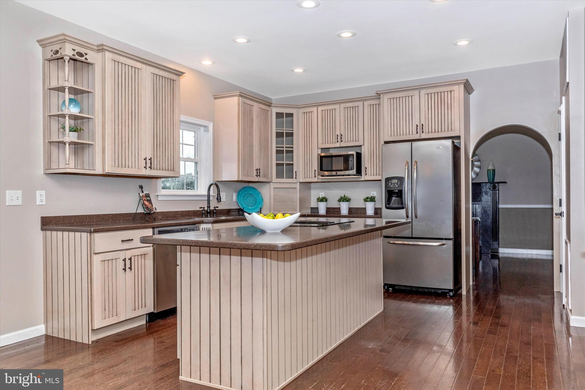 290 Krug Road Gettysburg, PA 17325 - Photo 22 of 73 Gourmet kitchen with large kitchen island