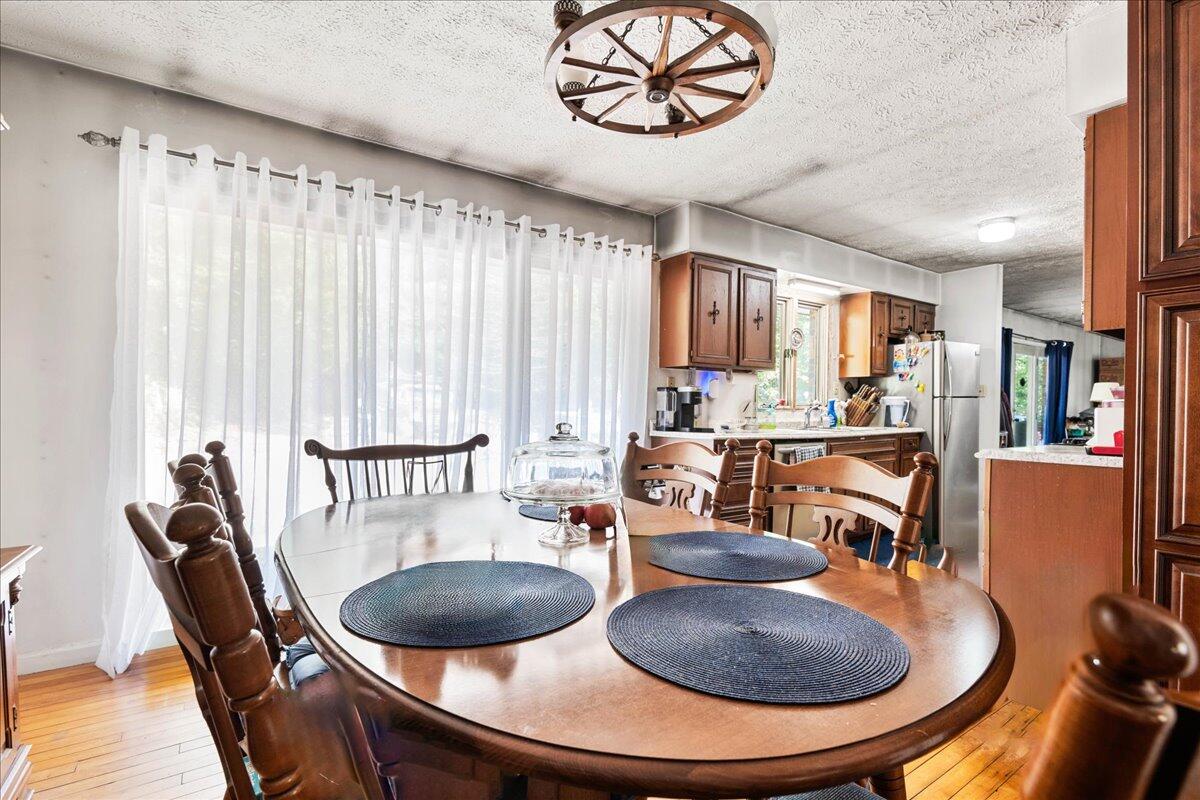 928 Indian Creek Road Corbin, KY 40701 - Photo 9 of 48 15-Dining Room