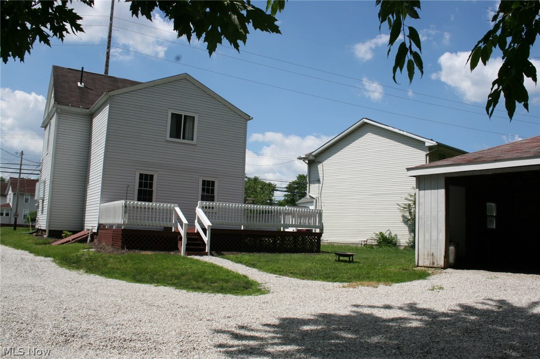 894 Walnut Road Southeast Massillon, OH 44646 - Photo 3 of 32 Gallery Image 3
