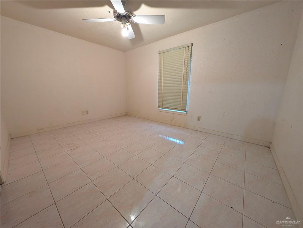 2012 Spring Glenn Avenue Mission, TX 78572 - Photo 14 of 20