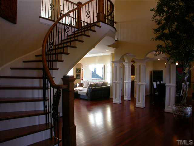 2208 Stonerose Circle Raleigh, NC 27606 - Photo 8 of 25