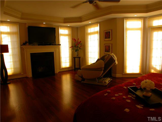 2208 Stonerose Circle Raleigh, NC 27606 - Photo 10 of 25