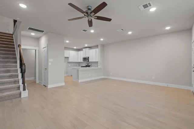 $239,990 | 2766 Mariposa Crk Drive, Unit 3, Rosharon, TX 77583