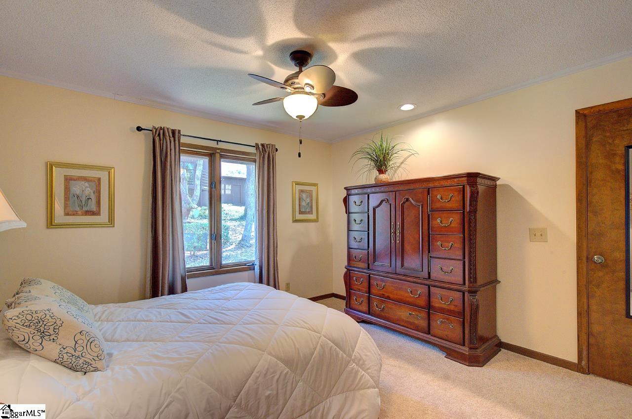 32 Creekside Way Greenville, SC 29609 - Photo 19 of 30