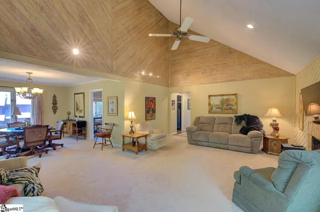 $285,000 | 32 Creekside Way, Greenville, SC 29609