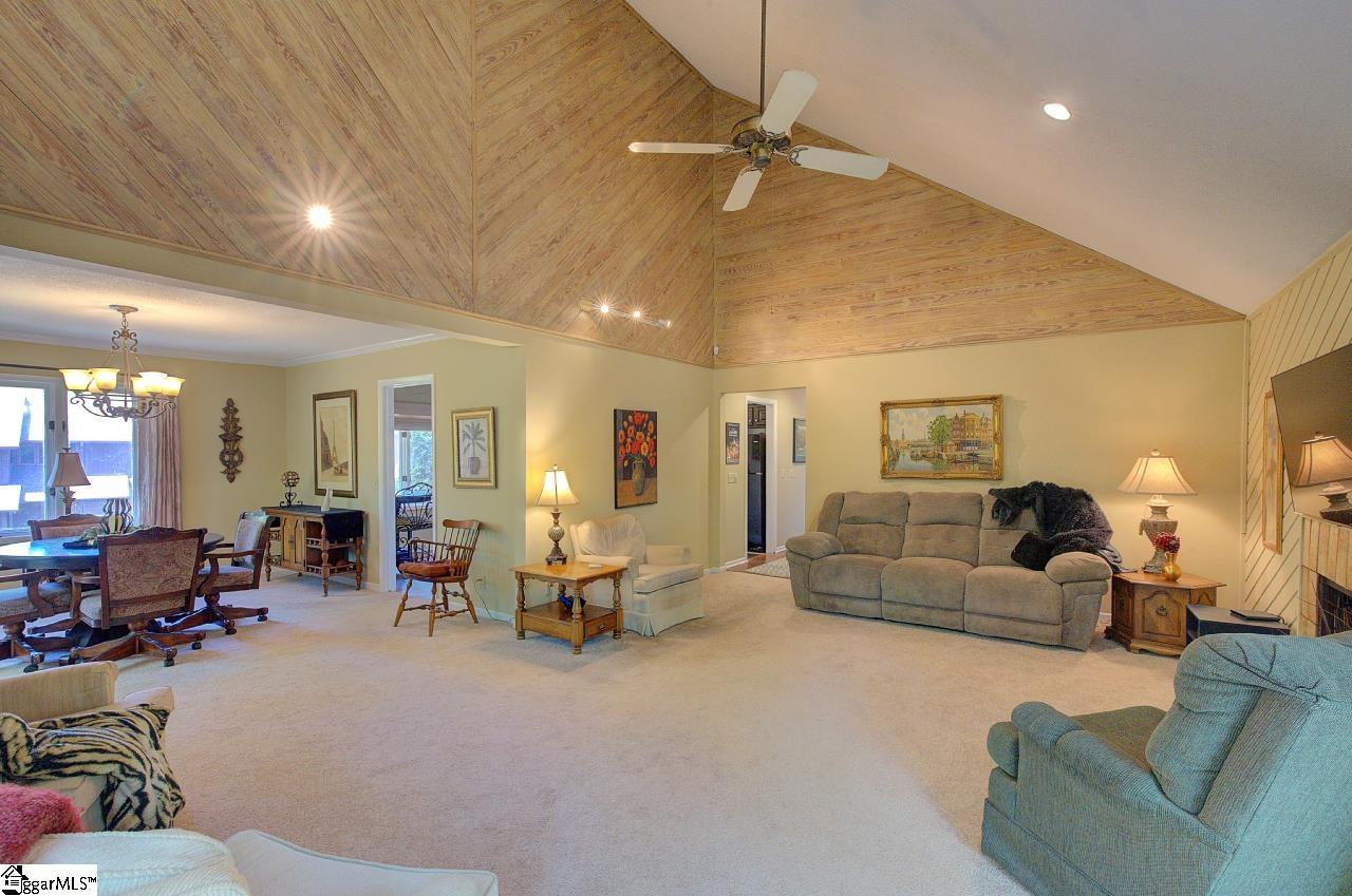 32 Creekside Way Greenville, SC 29609 - Photo 8 of 30