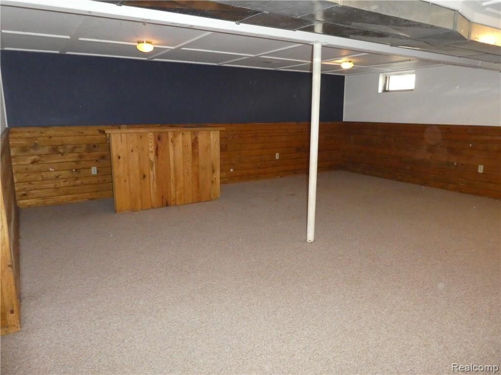 5868 Crandall Road Howell, MI 48855 - Photo 14 of 18 P1000699.JPG