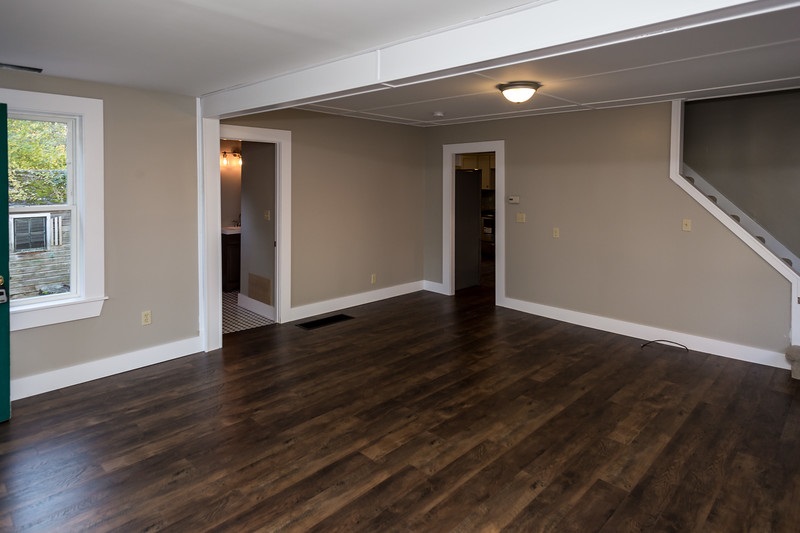 1 Jefferson Avenue Rochester, NH 03867 - Photo 5 of 33