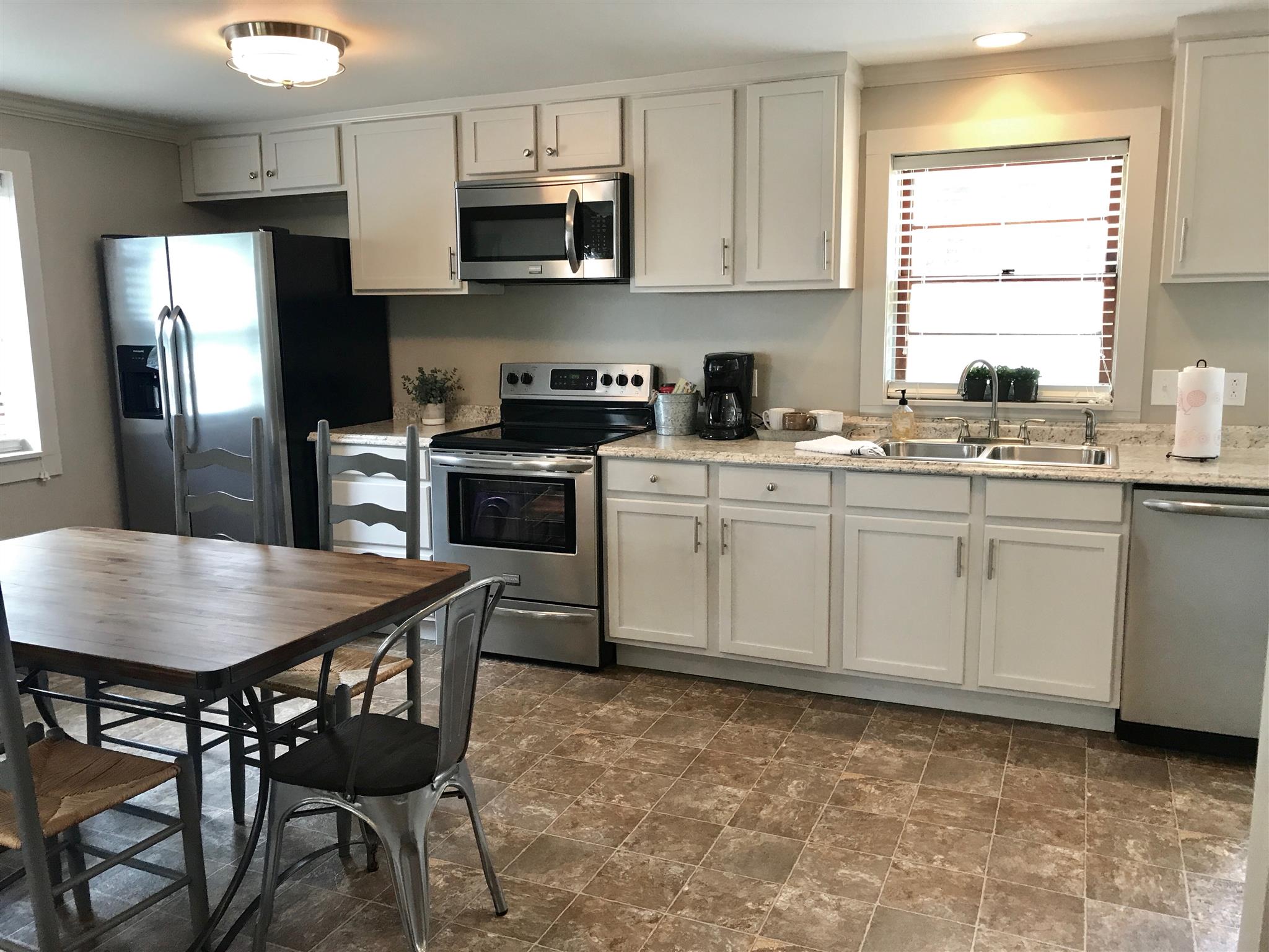 1481 Jefferson Road Smithville, TN 37166 - Photo 2 of 10 Gallery Image 2